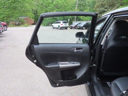 Used 2010 Subaru Impreza WRX Limited AWD/4WD image 10