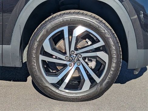 Used 2022 Volkswagen Atlas SEL image 11