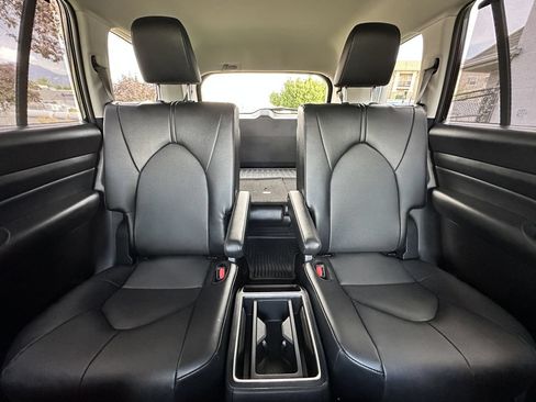 Used 2026 Toyota Grand Highlander AWD Hybrid image 48