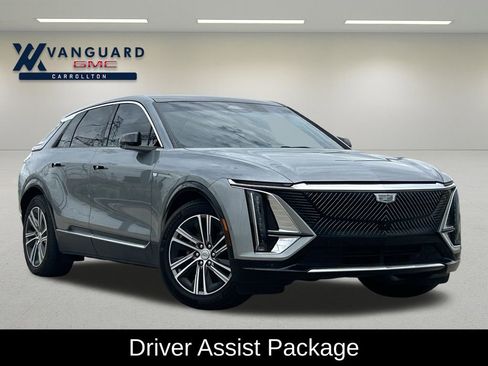 Used 2024 Cadillac Lyriq Luxury image 2