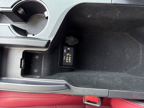 Used 2025 Lexus IS 350 F Sport image 27