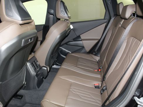 New 2025 BMW X3 xDrive30i w/ Premium Package image 25