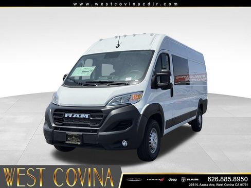 New 2026 RAM ProMaster 3500 w/ Crew Van Package FWD image 1