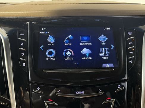 Used 2019 Cadillac Escalade Platinum AWD/4WD image 23
