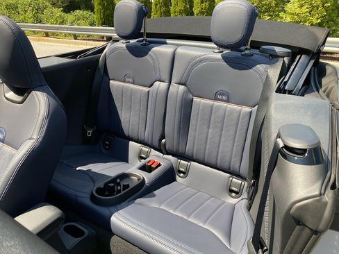 New 2026 MINI Cooper S image 8