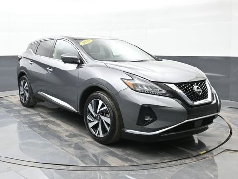 Used 2023 Nissan Murano SL w/ SL Moonroof Package image 2