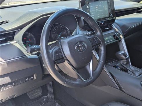 Used 2021 Toyota Venza XLE w/ Softex Package AWD/4WD image 10