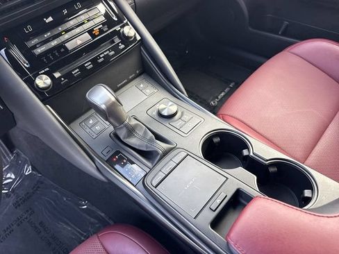 Used 2023 Lexus IS 300 w/ Comfort Package RWD image 21