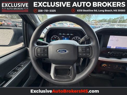 Used 2021 Ford F150 XLT w/ Trailer Tow Package image 9