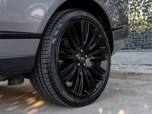 Used 2021 Land Rover Range Rover P525 Westminster Edition image 57