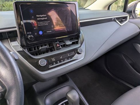 Used 2024 Toyota Corolla LE image 20