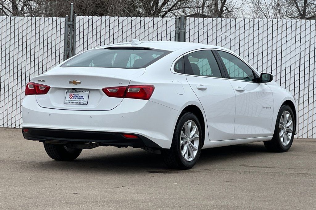 Used 2024 Chevrolet Malibu LT FWD image 4