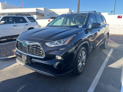 Used 2020 Toyota Highlander Limited Platinum