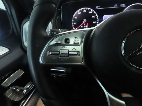 Used 2024 Mercedes-Benz G 550 image 11