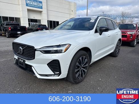 Used 2025 Volvo XC60 B5 Plus image 1