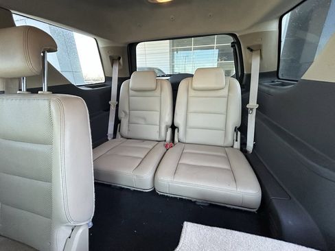 Used 2008 Ford Taurus X Limited image 9