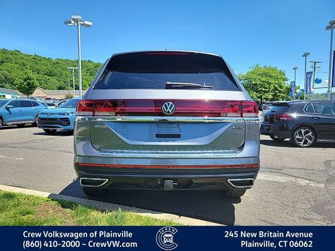 Used 2024 Volkswagen Atlas SEL AWD/4WD image 30