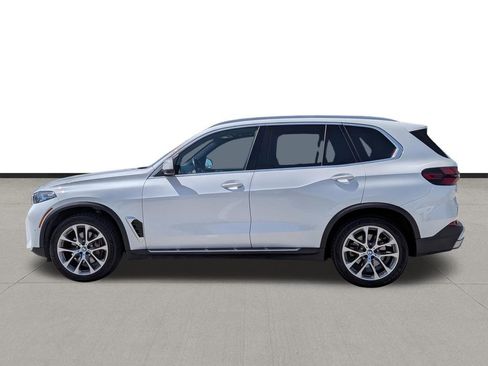 Used 2024 BMW X5 sDrive40i image 8
