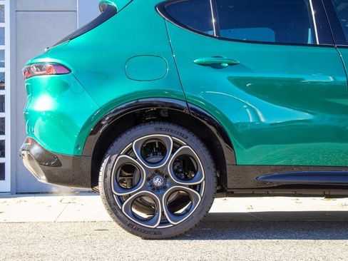 New 2025 Alfa Romeo Tonale image 6