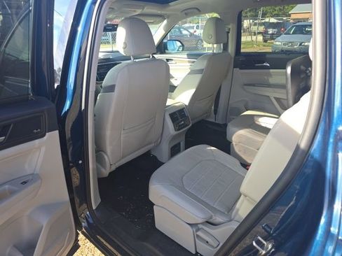 Used 2021 Volkswagen Atlas SEL Premium image 22
