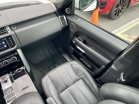 Used 2016 Land Rover Range Rover HSE AWD/4WD image 18