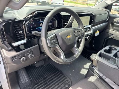 New 2026 Chevrolet Silverado 1500 LT w/ Z71 Off-Road Package AWD/4WD image 32