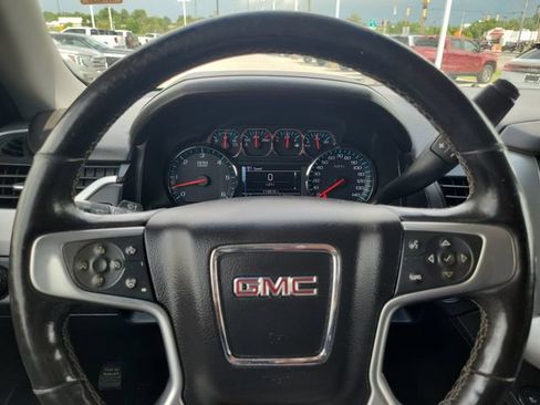Used 2018 GMC Yukon XL SLT w/ Premium Edition AWD/4WD image 28