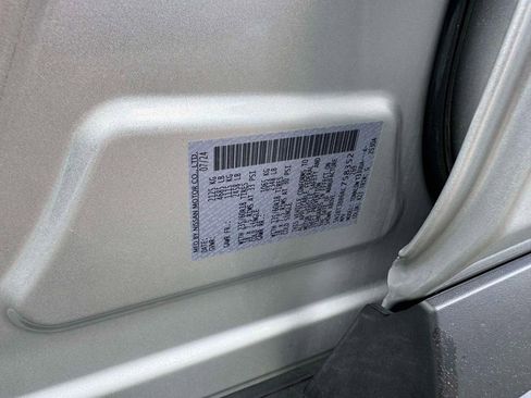 Used 2024 Nissan Rogue SV AWD/4WD image 13