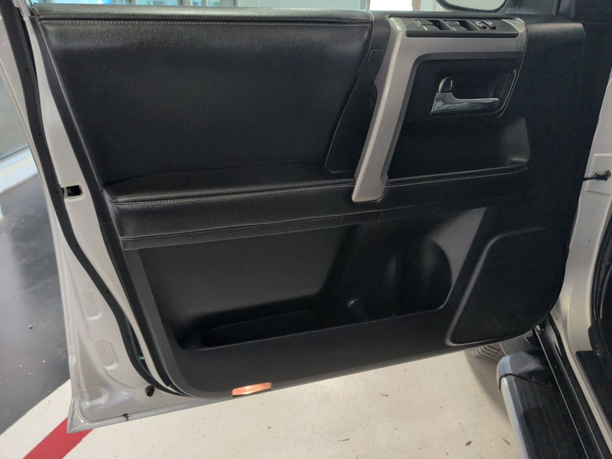Used 2015 Toyota 4Runner SR5 Premium AWD/4WD image 21
