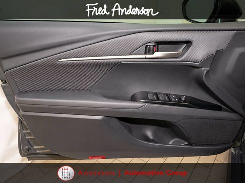 Certified 2025 Toyota Camry SE FWD image 11