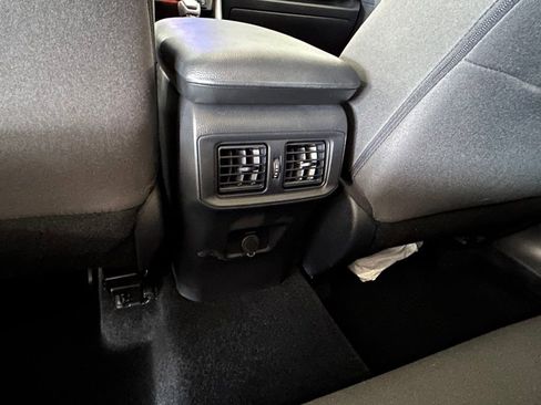 Used 2025 Toyota RAV4 LE image 39