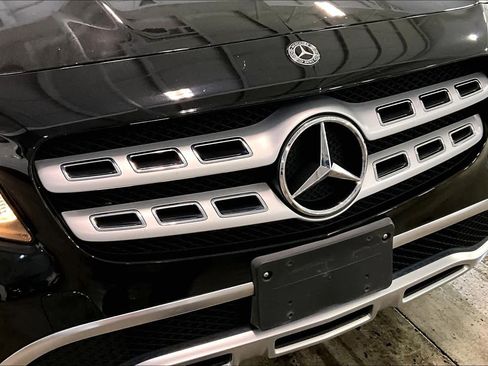 Used 2019 Mercedes-Benz GLA 250 4MATIC image 29