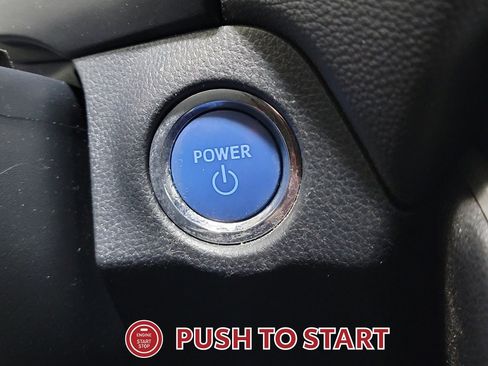 Used 2020 Toyota RAV4 XLE image 20