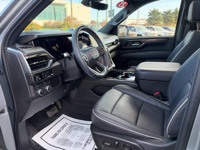Used 2025 GMC Yukon XL Elevation w/ Technology Package AWD/4WD image 26