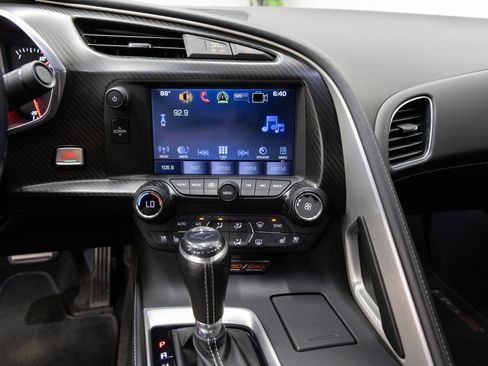 Used 2017 Chevrolet Corvette Z06 image 16
