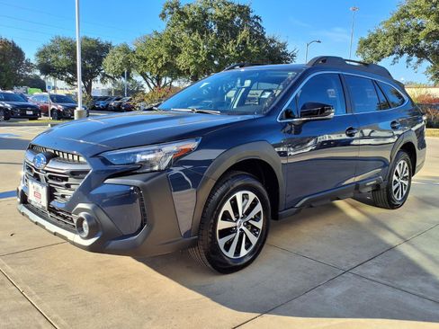 Certified 2025 Subaru Outback Premium image 21