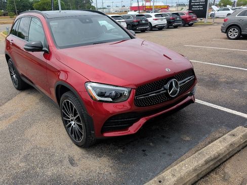 Used 2022 Mercedes-Benz GLC 300 image 4