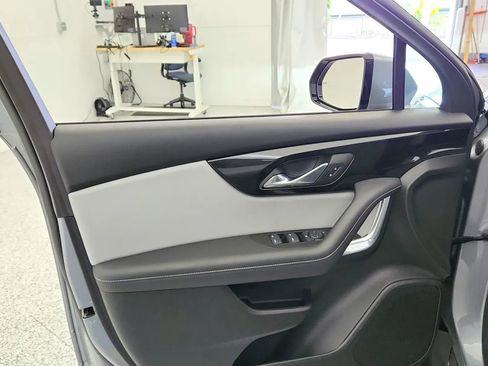 Used 2023 Chevrolet Blazer LT w/ Driver Confidence Package image 33