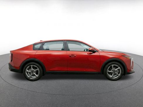 Used 2025 Kia K4 FWD image 14