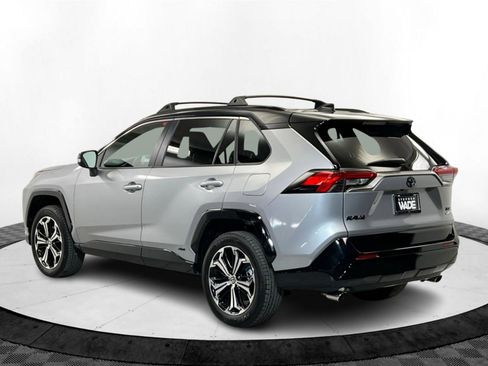 Certified 2025 Toyota RAV4 XSE image 3