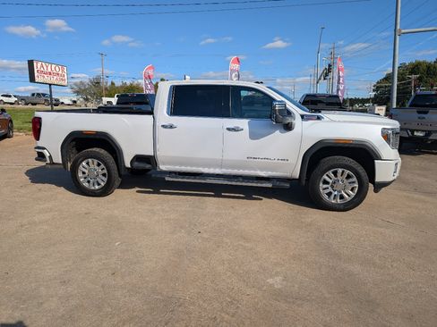 Used 2022 GMC Sierra 2500 Denali w/ Denali Ultimate Package image 4