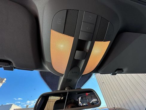 Used 2011 Mercedes-Benz GL 320 BlueTEC 4MATIC image 20