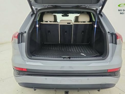 Used 2024 Audi Q4 e-tron Prestige AWD/4WD image 14