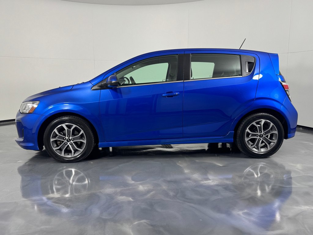 Used 2019 Chevrolet Sonic LT w/ Convenience Package FWD image 8