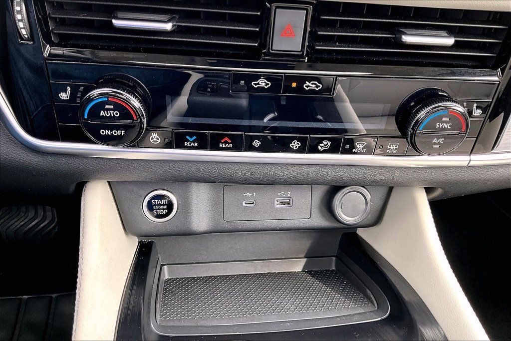 Used 2021 Nissan Rogue SL w/ Premium Package AWD/4WD image 34