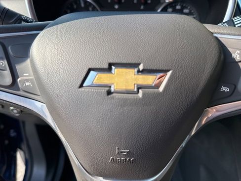 Used 2022 Chevrolet Equinox LT image 13