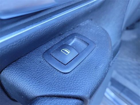 Used 2022 RAM 1500 Big Horn w/ Night Edition image 21