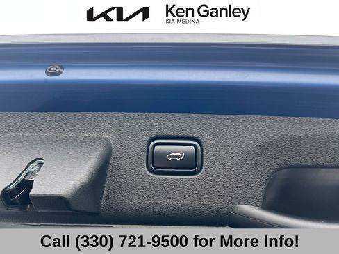 Certified 2025 Kia Sportage EX w/ Premium Package image 54