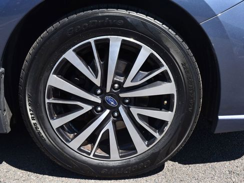 Used 2018 Subaru Legacy 2.5i Premium w/ Eyesight & BSD & Rcta & HBA AWD/4WD image 27