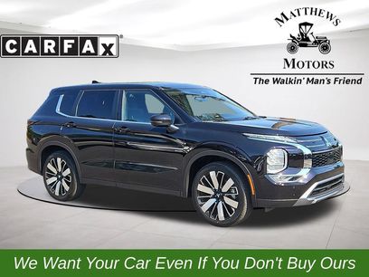 Used 2025 Mitsubishi Outlander SE